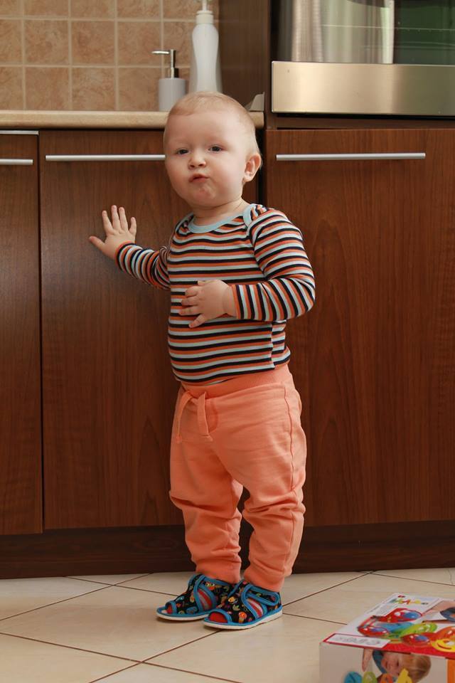 Slippers - Blue alphabet with open front - Mamastore