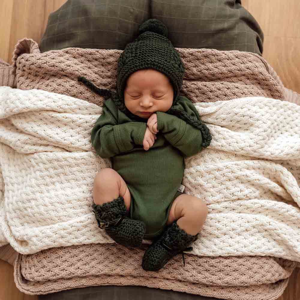 Merino Bonnet&Bootie set Olive