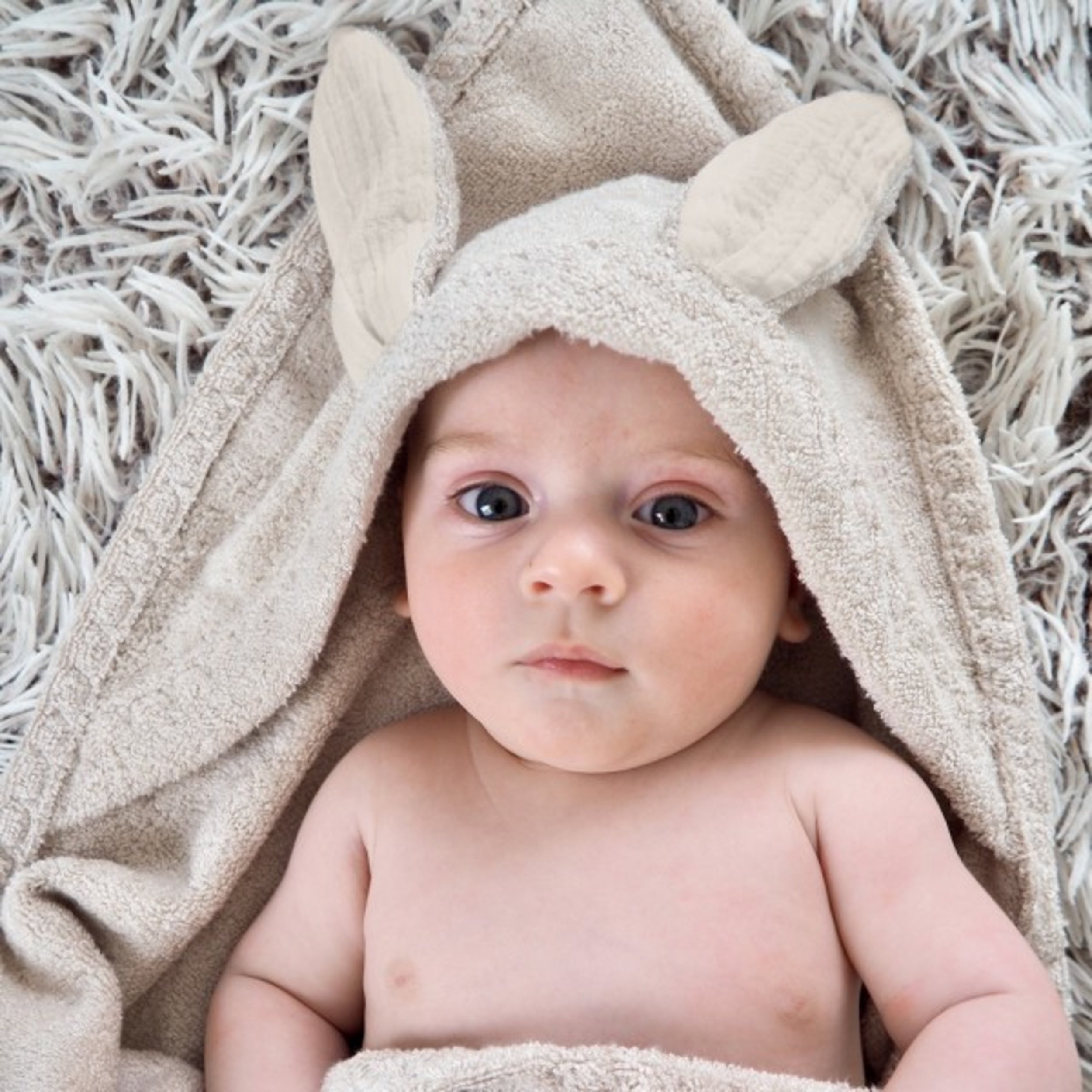 Bamboo Baby Towel – Cream bunny