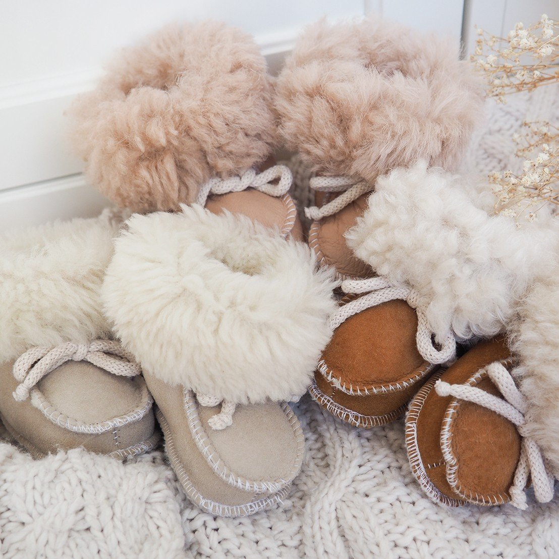 Sheepskin booties Vanilla